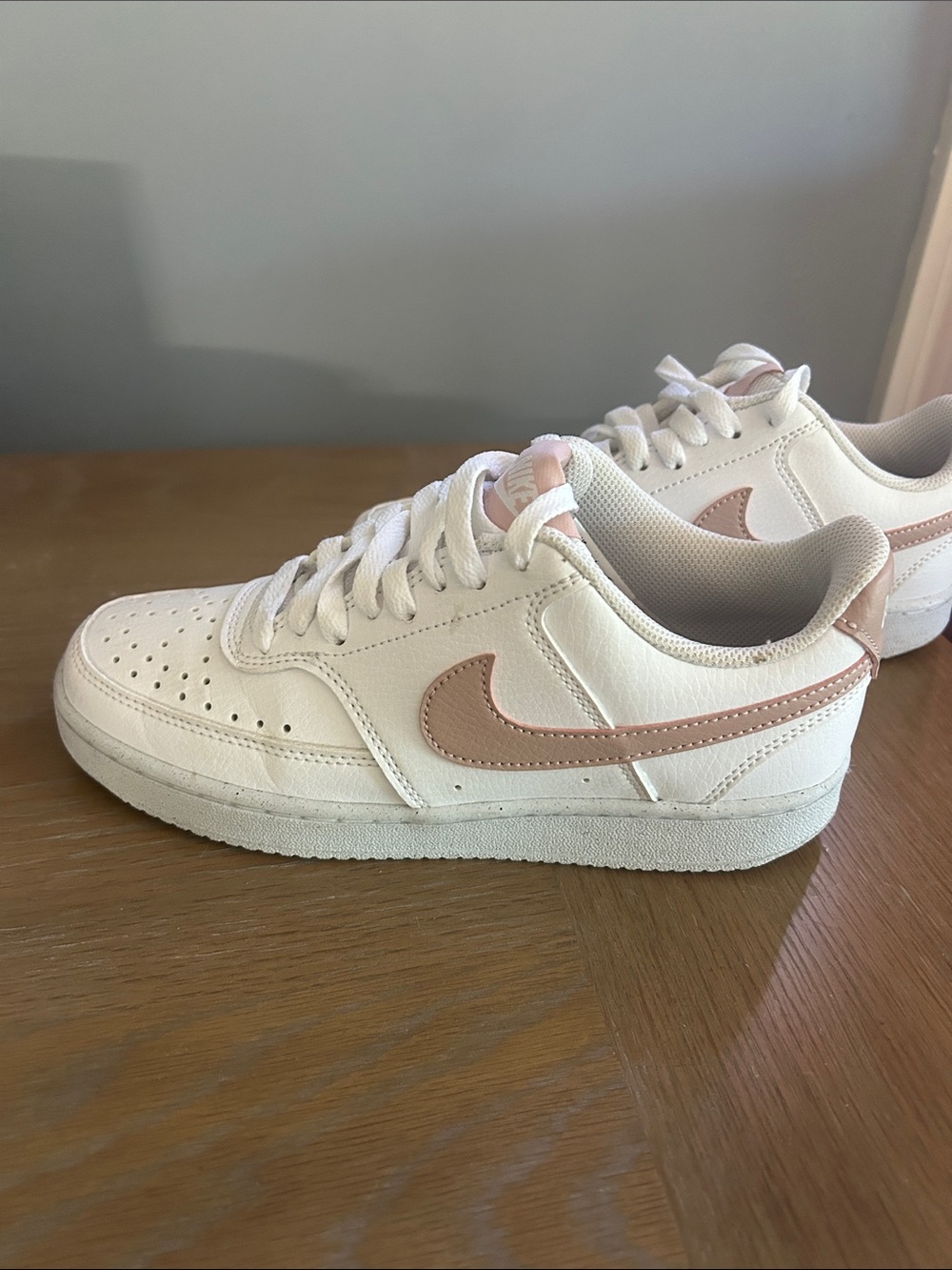 Nike Women’s Court Vision Low